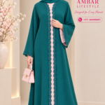 Amba Emerald Grace – Teal Lace-Detail Luxury Abaya