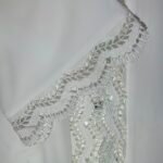 Ambar Elegant White Lace-Panel Abaya - Image 3